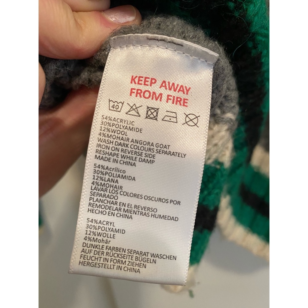 UO Oversized Boyfriend Sweater - Picture 5 of 5